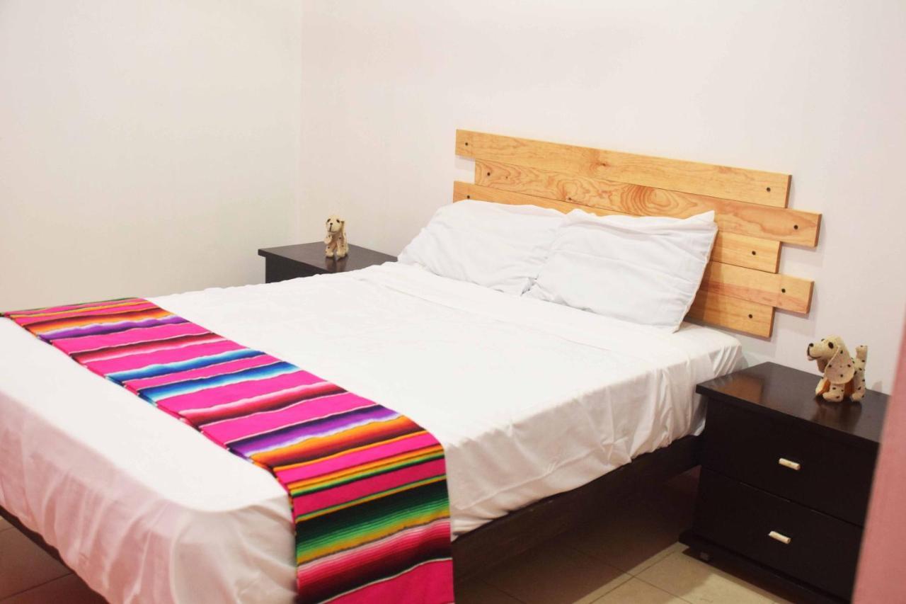 Hostal Casa Bohemia Меріда Екстер'єр фото