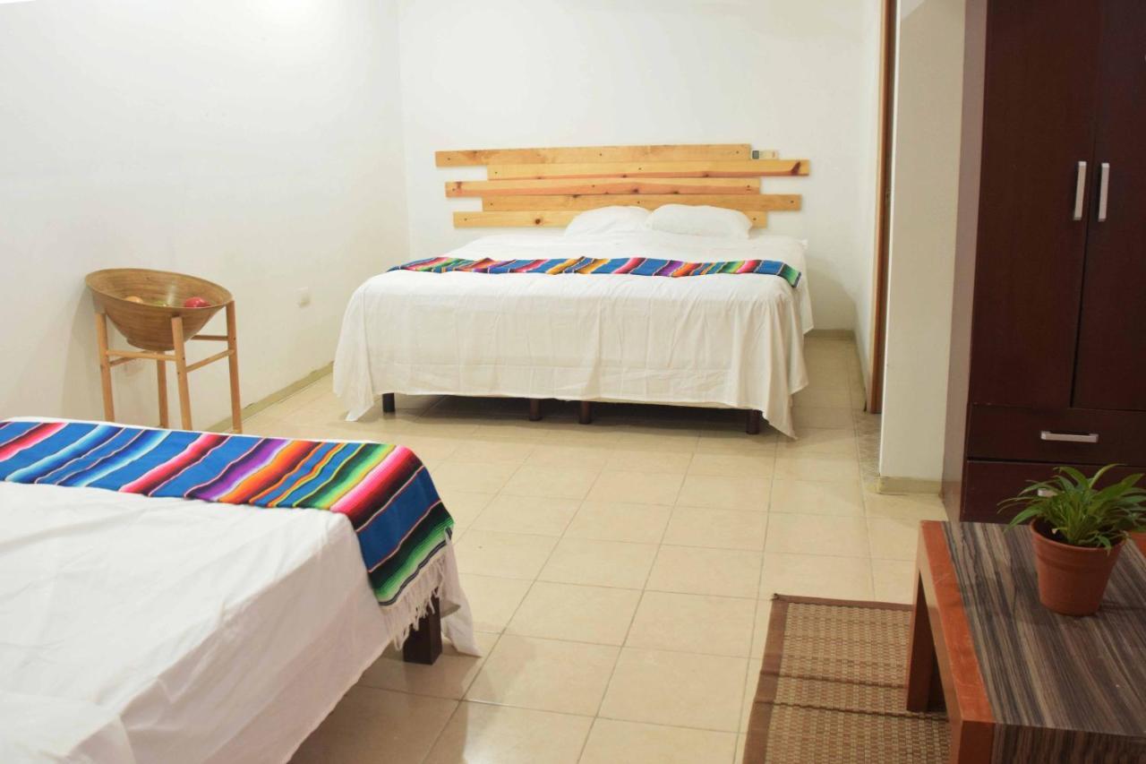 Hostal Casa Bohemia Меріда Екстер'єр фото